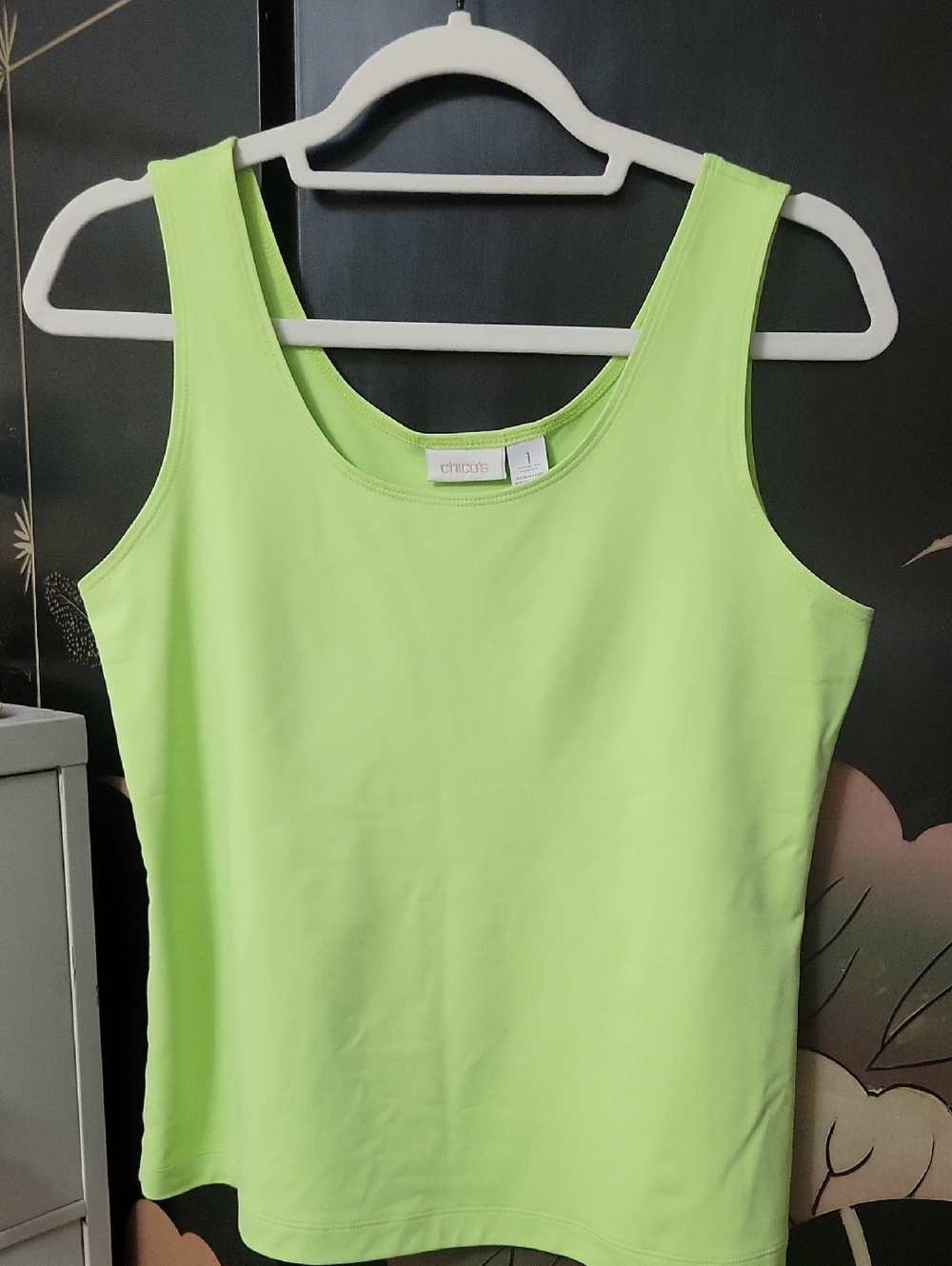 Beautiful Lime Green Tank Shirt Size 1 Chicos
